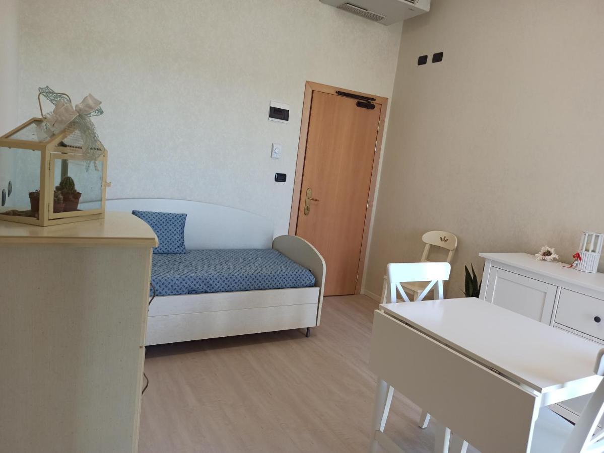 Hotel Mondial Μπελάρια-Ιτζέα Μαρίνα Εξωτερικό φωτογραφία