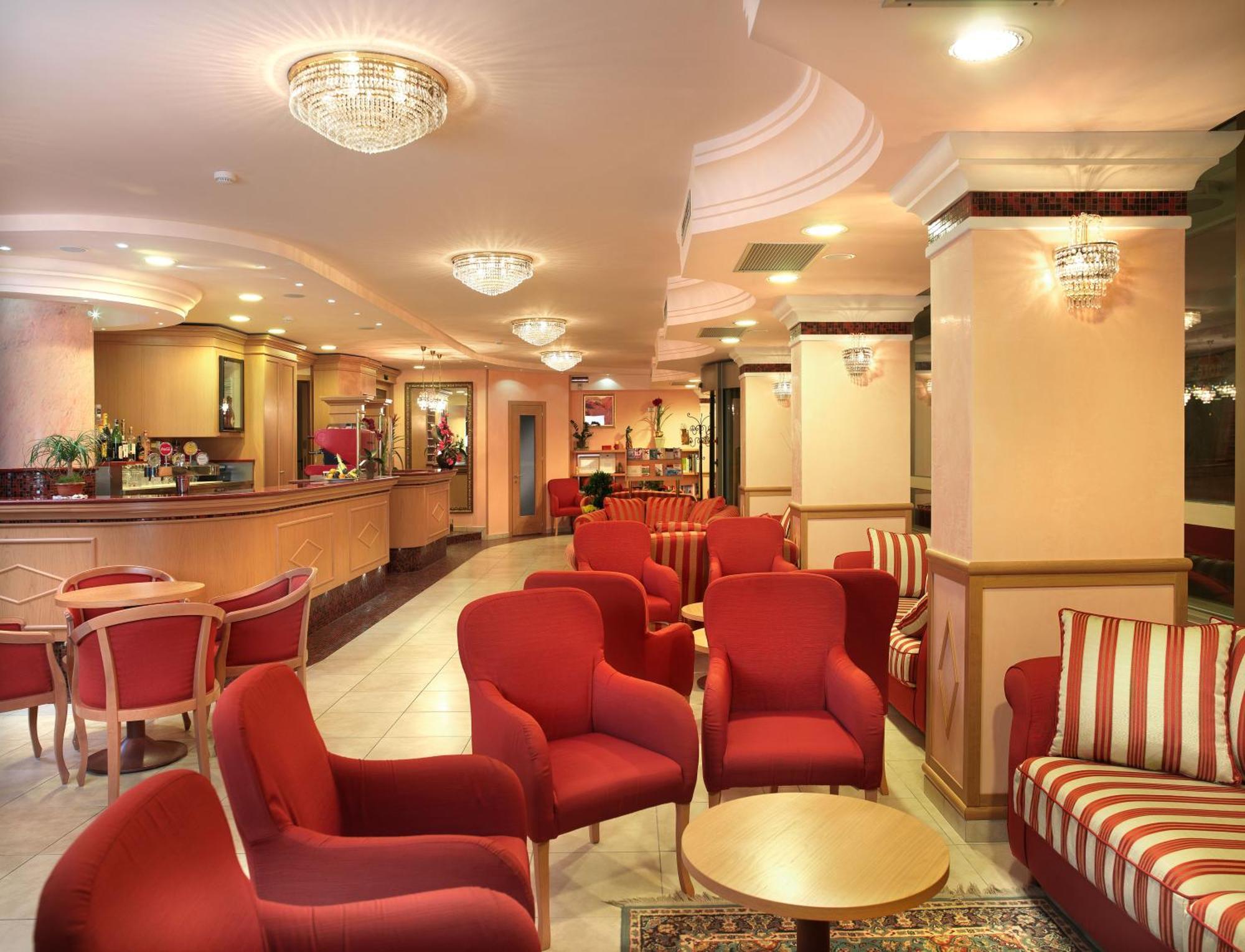 Hotel Mondial Μπελάρια-Ιτζέα Μαρίνα Εξωτερικό φωτογραφία