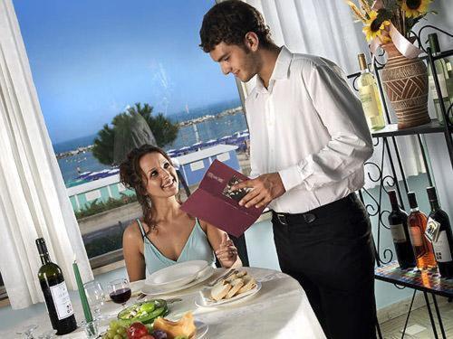 Hotel Mondial Μπελάρια-Ιτζέα Μαρίνα Εξωτερικό φωτογραφία