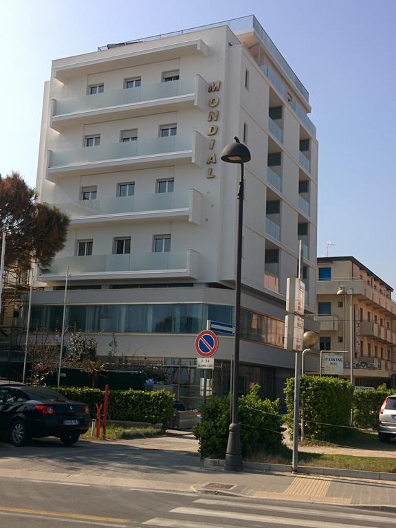 Hotel Mondial Μπελάρια-Ιτζέα Μαρίνα Εξωτερικό φωτογραφία