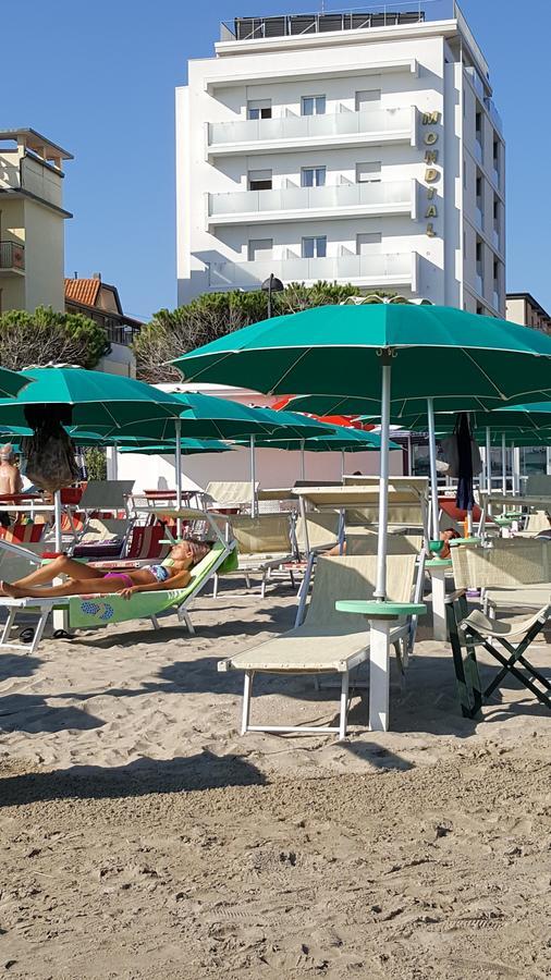 Hotel Mondial Μπελάρια-Ιτζέα Μαρίνα Εξωτερικό φωτογραφία